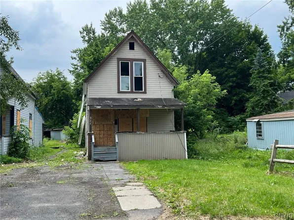 311 Putnam St, Syracuse, NY 13204