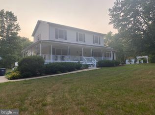 3975 Whispering Pines Pl, White Plains, MD 20695