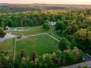 9050 Mentor Rd, Chardon, OH 44024