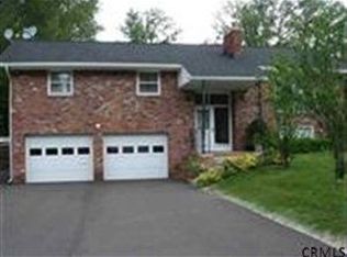 33 Hungerford Rd, Albany, NY 12203