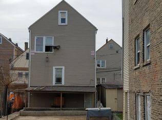 2352 S Sacramento Ave, Chicago, IL 60623