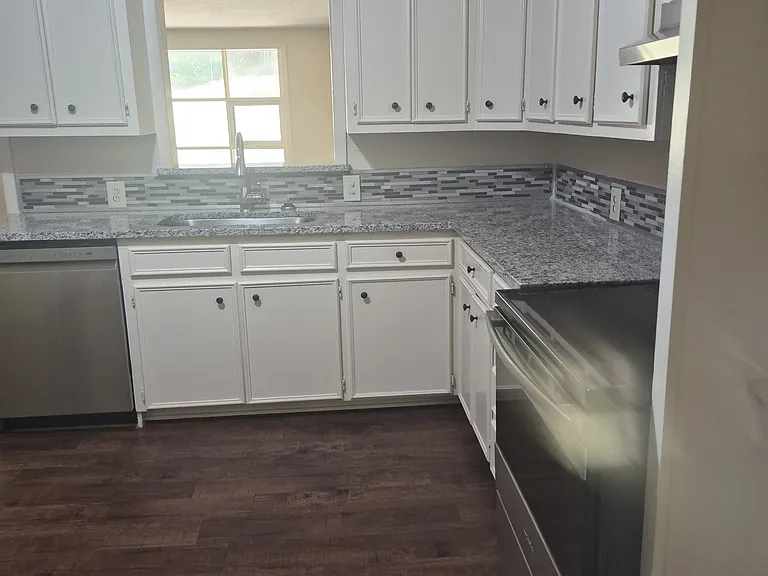 2512 Sheryl Ln — Photo 7