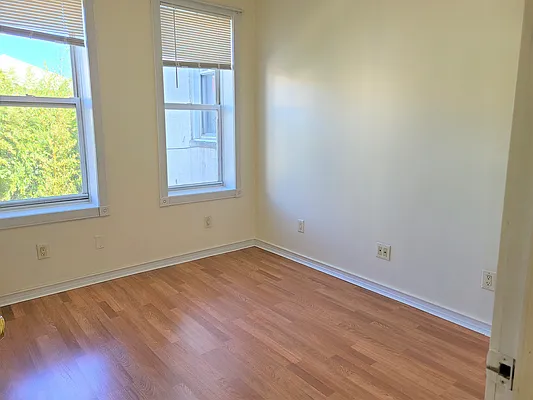 Rented by Virtual Real Estate | media 16