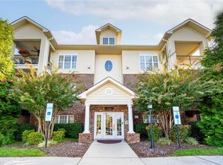 100 Lennox Dr APT 1B, Jamestown, NC 27282
