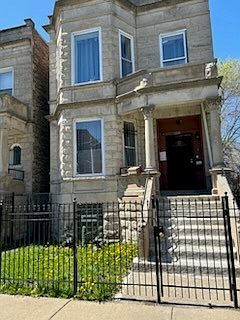 3rd image of 1506 S Sawyer Ave