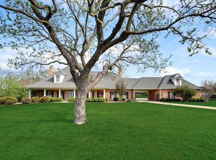 6195 Oak Hollow Dr, Burleson, TX 76028