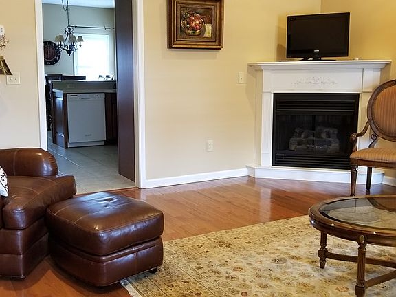 3rd image of 20238 Millbrook Dr