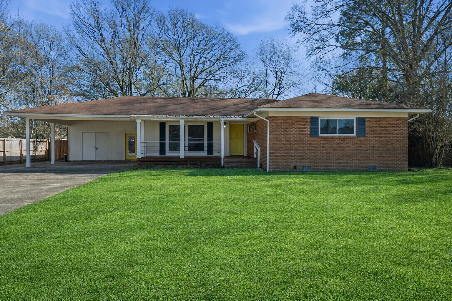 4 bed, 2767 sqft, $2,200 — Photo 1