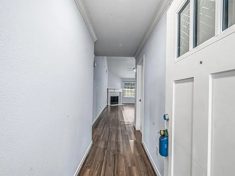15007 Changing Oak Ridge Ct — Photo 4