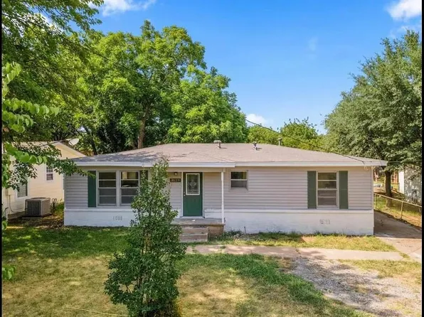 1529 E King St, Sherman, TX 75090