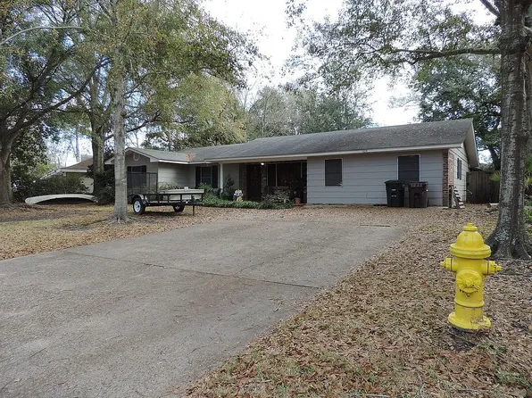 4014 Sherwood St, Pascagoula, MS 39581