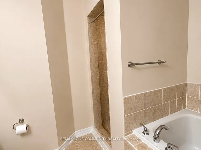 75 Gauguin Ave — Photo 14
