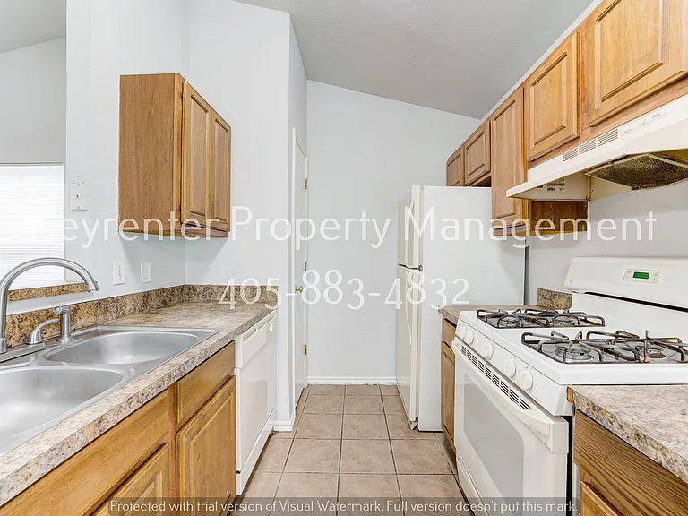 1310 Commerce Dr #1312 — Photo 7