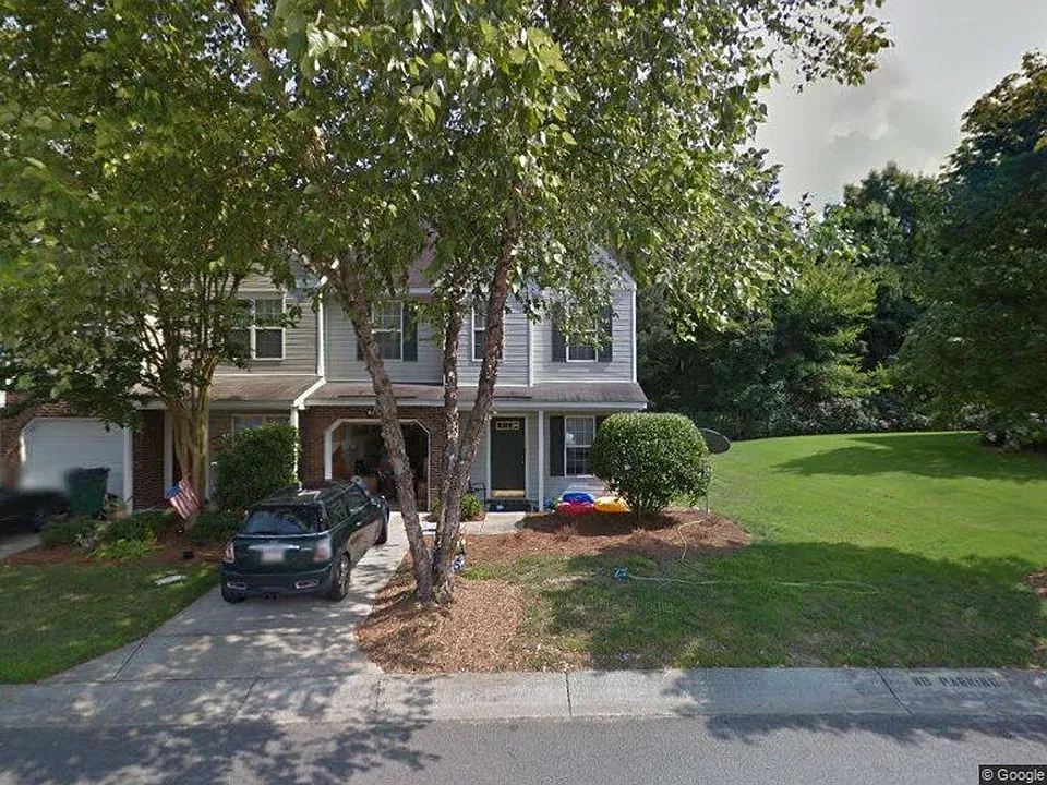 8132 Christmas Ct
