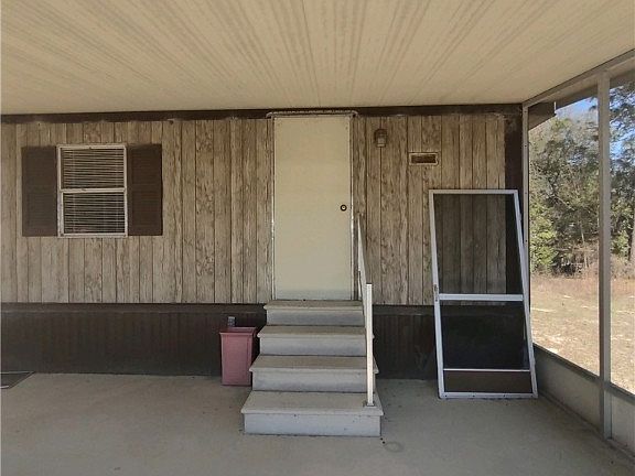 4th image of 1105 E Artist Ct