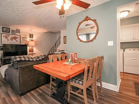 5th image of 13762 Oakbrook Dr Unit 3762