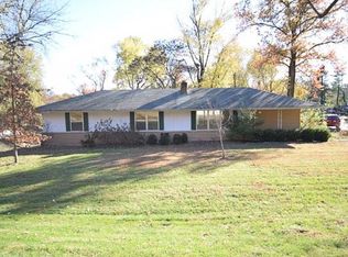 12322 Eckelmann Ln, Saint Louis, MO 63131