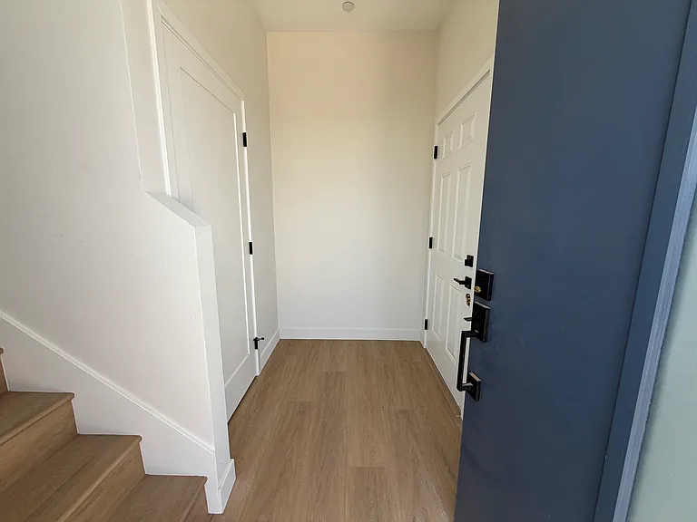 1184 Florence St — Photo 6