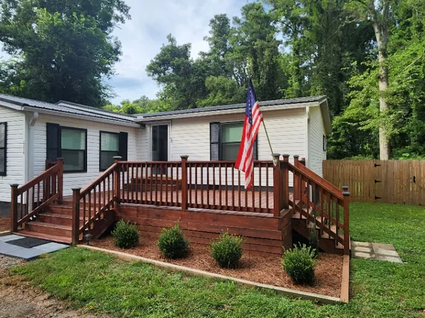 414 Church St, Warrenton, NC 27589