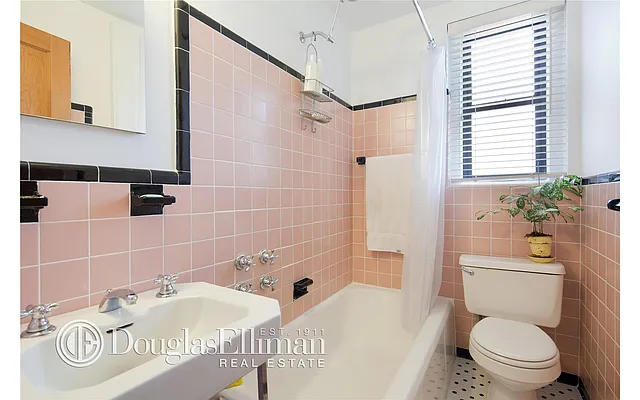 Rented by Douglas Elliman | media 9