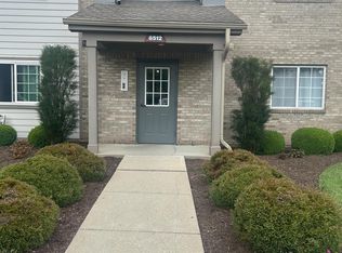 8512 Breezewood Ct APT 102, West Chester, OH 45069