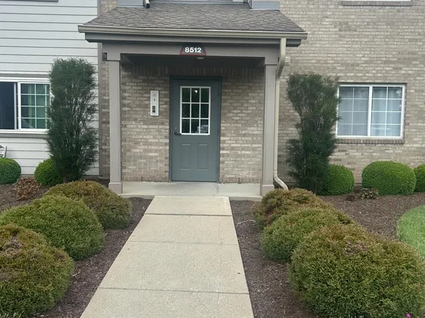 8512 Breezewood Ct APT 102, West Chester, OH 45069