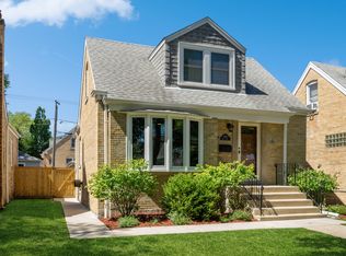 6132 N Odell Ave, Chicago, IL 60631