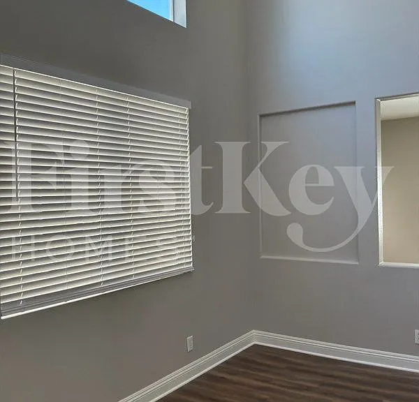 971 Whispering Grove Ave — Photo 3