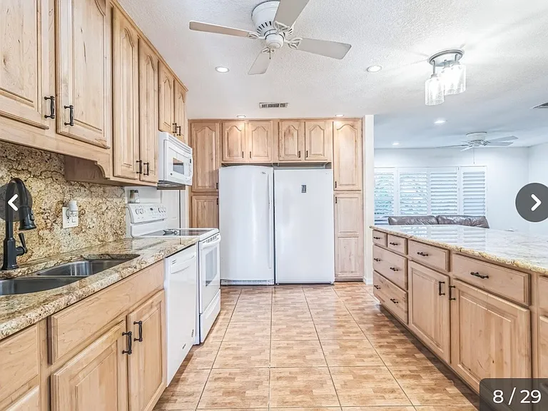 22465 Lewiston Ave #1 — Photo 5