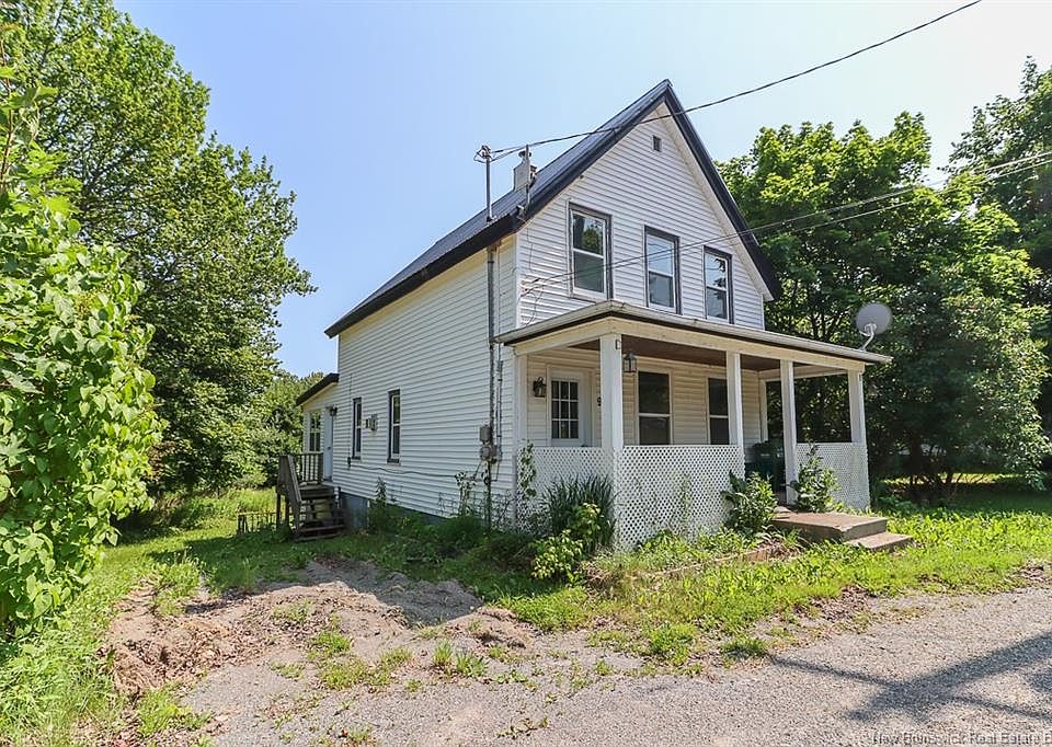 1st image of 96 Main St