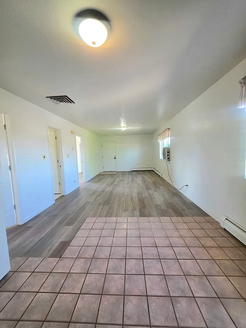 20- 26 W Cokedale Dr — Photo 2