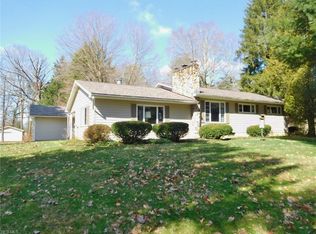 2779 McCleary Jacoby Rd, Cortland, OH 44410