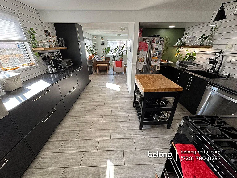 121 S Stuart St — Photo 13