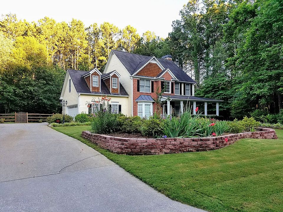 Nicely Landscaped