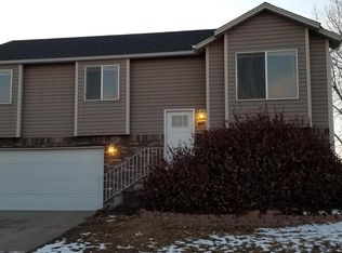 410 Rollingwood Dr, Windsor, CO 80550
