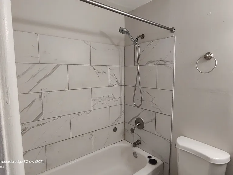 Coachwood Apartments — Photo 23