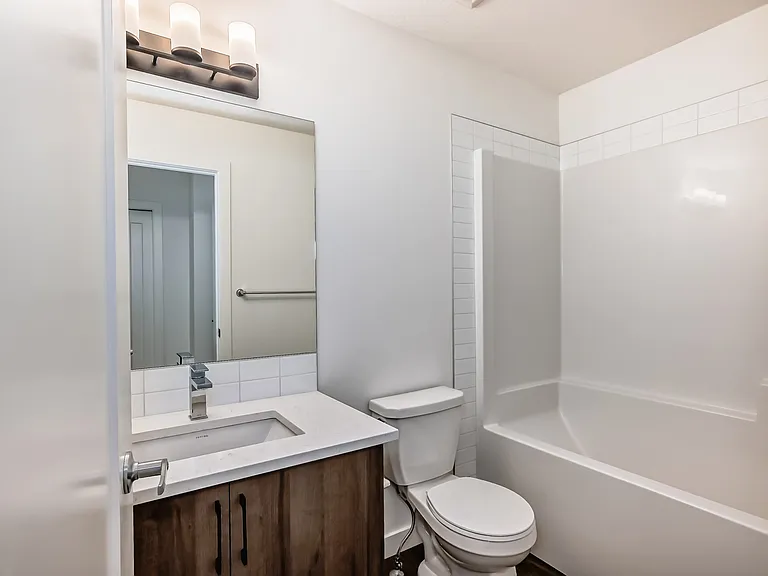 76 Tuscany Summit Sq NW — Photo 32