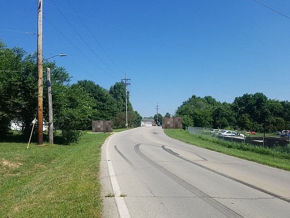 4th image of 702 N Saint Joe Dr