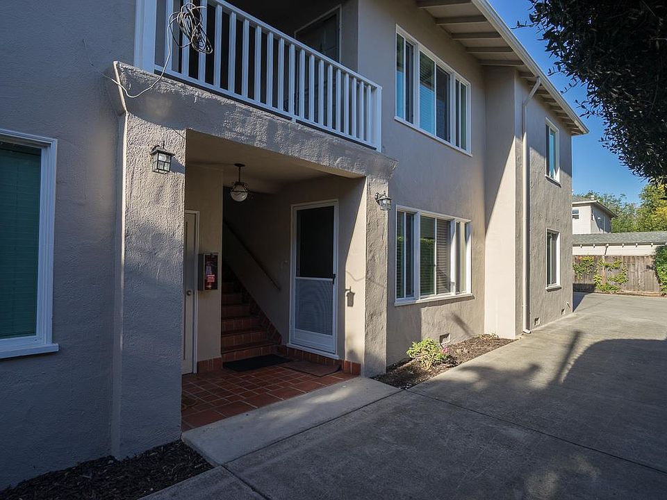 1st image of 860 Live Oak Ave APT 1