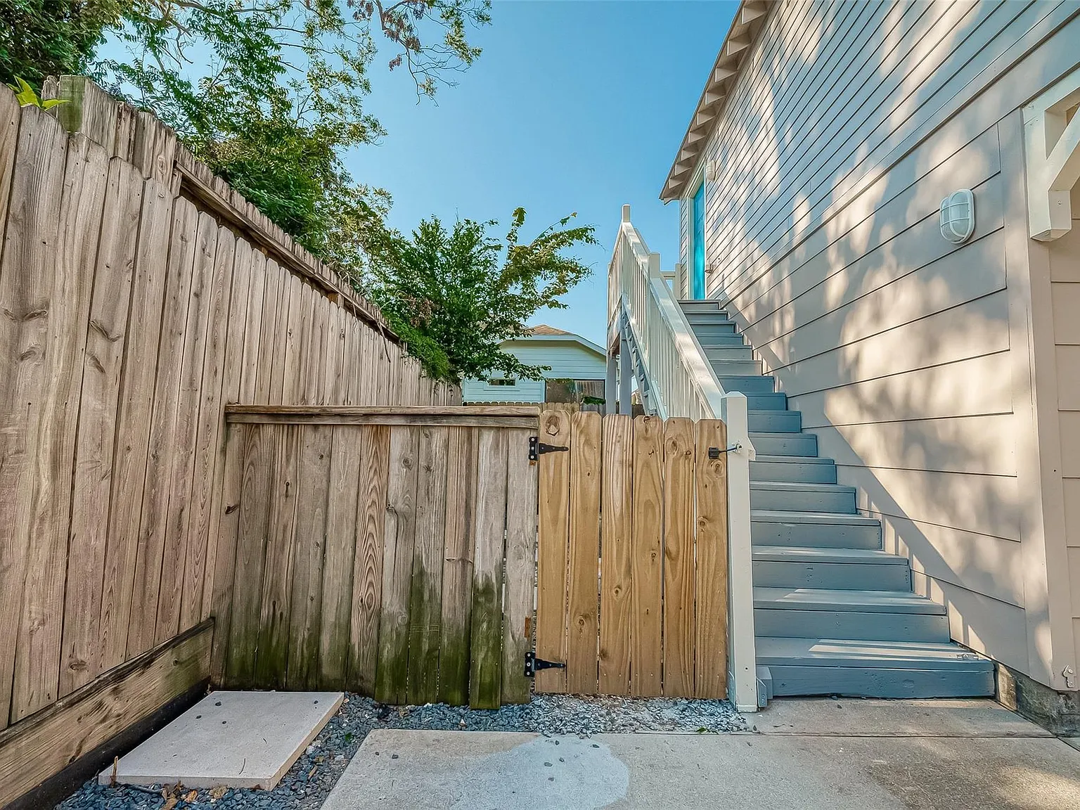 1 bed, 1.0 bath, 750 sqft, $1,750 — Photo 2