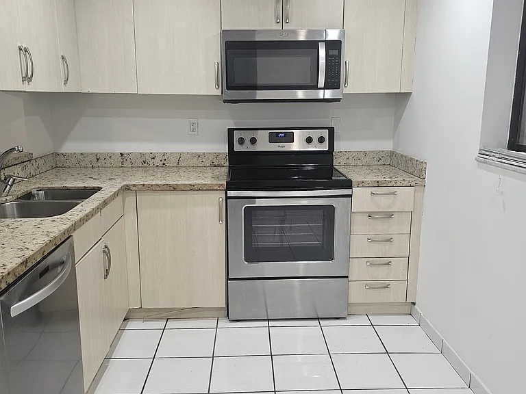 8520 SW 133rd Avenue Rd #21 — Photo 2