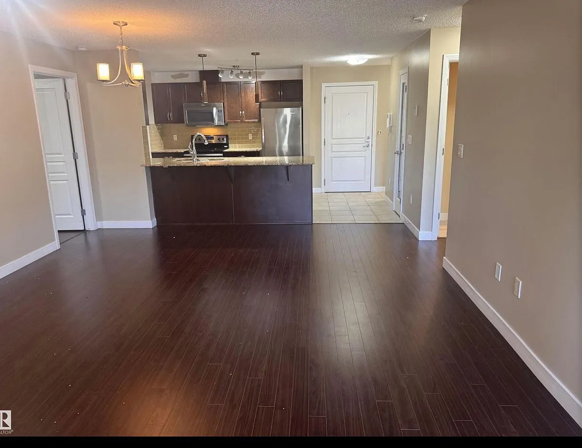 Building Photo - 2045 Grantham Ct NW