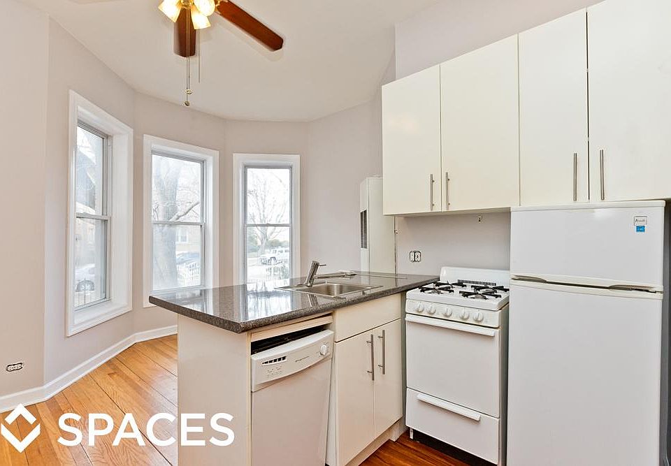 1st image of 4703 N Winchester Ave #One_f