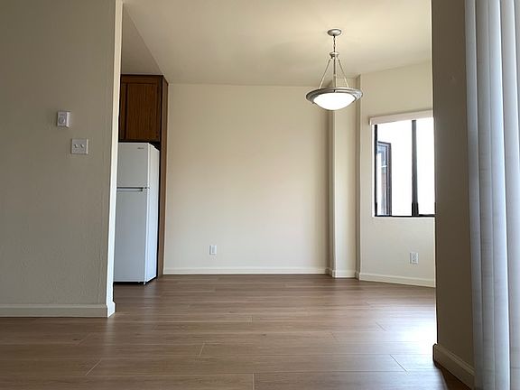 5th image of 828 Franklin St #828-405