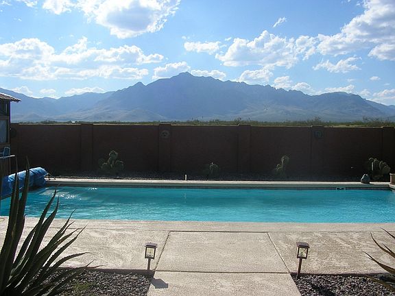 Chiricahua's from the pool