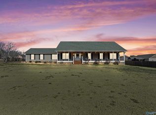 733 Campbell Rd, Grant, AL 35747