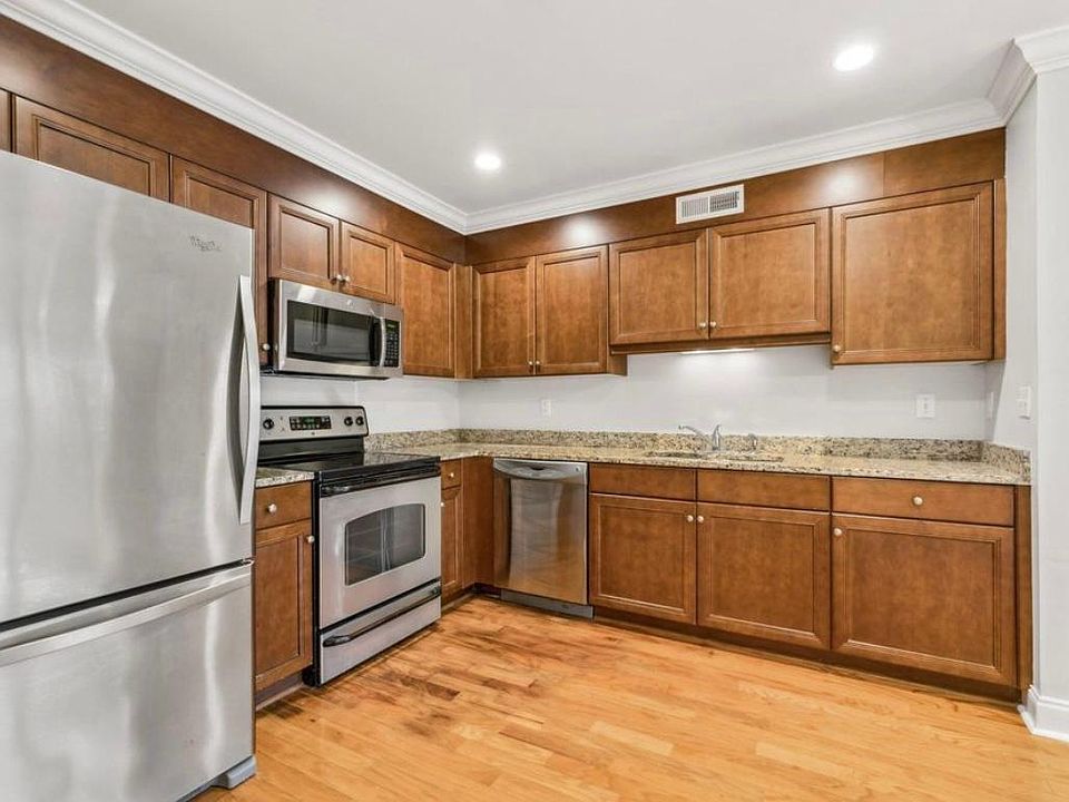 1st image of 1240 Fairmont Ave APT 13