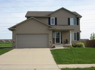 3004 SE Stone Ridge St, Grimes, IA 50111