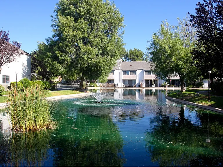 24518 W Nicklaus Dr #O-16 — Photo 36