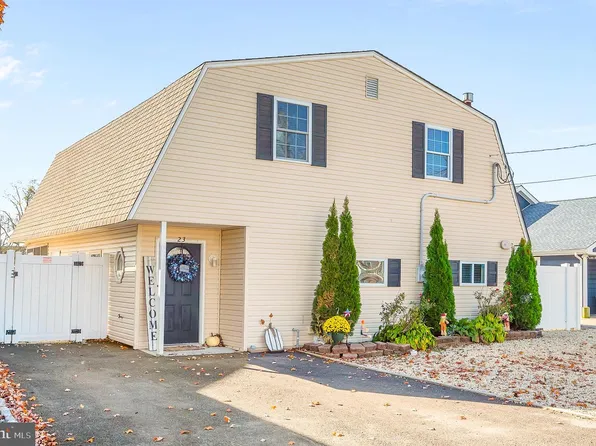 23 W Sail Dr, Little Egg Harbor, NJ 08087
